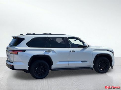 Certified 2025 Toyota Sequoia Platinum image 5