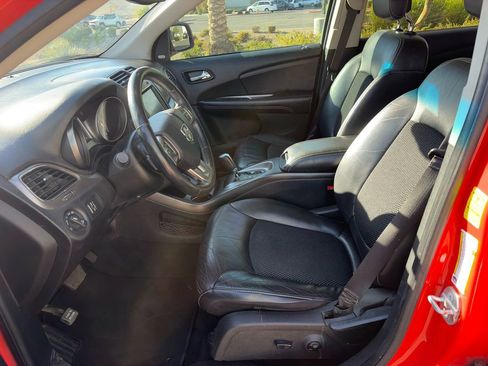 Used 2018 Dodge Journey Crossroad w/ Popular Equipment Group image 8