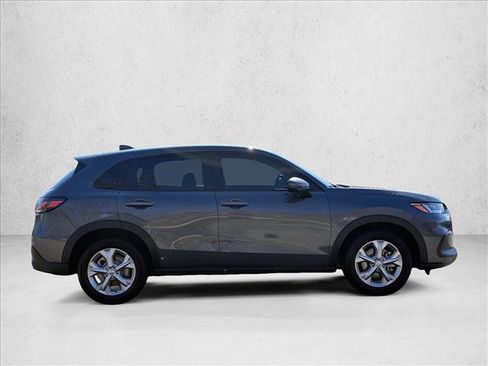 Used 2025 Honda HR-V LX image 4