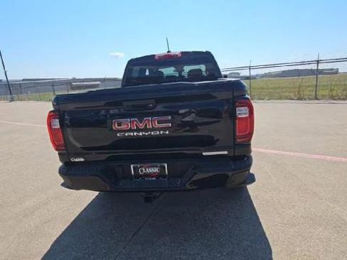 New 2026 GMC Canyon Elevation w/ Convenience Package image 94