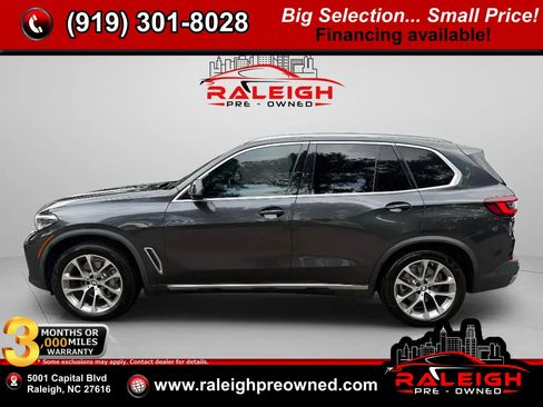 Used 2021 BMW X5 xDrive40i w/ Premium Package image 1