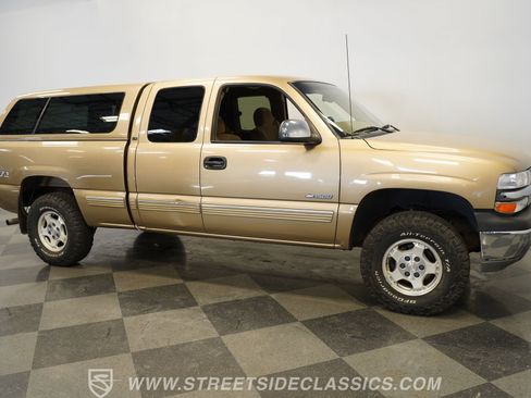 Used 2000 Chevrolet Silverado 1500 LS w/ Off-Road Chassis Pkg AWD/4WD image 16