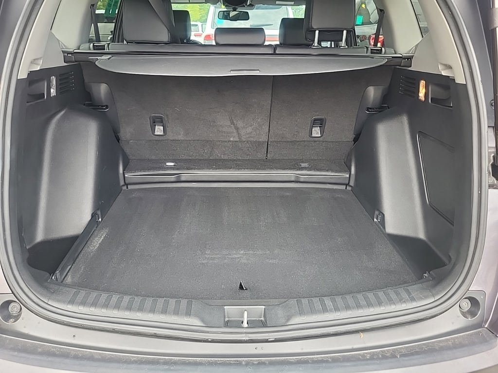 Used 2018 Honda CR-V Touring image 6