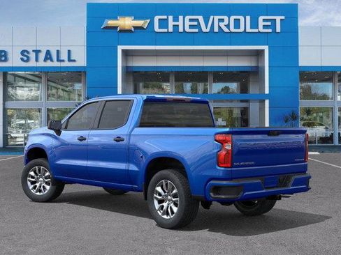 New 2025 Chevrolet Silverado 1500 Custom image 3