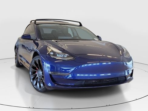 Used 2022 Tesla Model 3 Performance AWD/4WD image 2