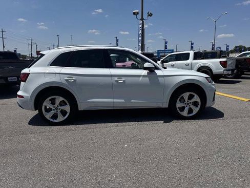Used 2021 Audi Q5 2.0T Premium Plus w/ Premium Plus Package AWD/4WD image 4