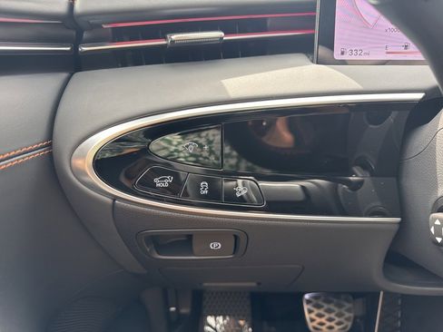 New 2026 Genesis GV70 2.5T Sport Prestige image 38