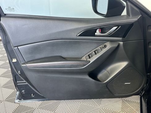 Used 2015 MAZDA MAZDA3 s Touring image 10