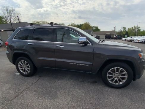 Used 2014 Jeep Grand Cherokee Limited w/ Trailer Tow Group IV AWD/4WD image 9