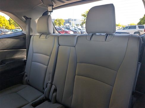 Used 2019 Honda Pilot EX-L image 18