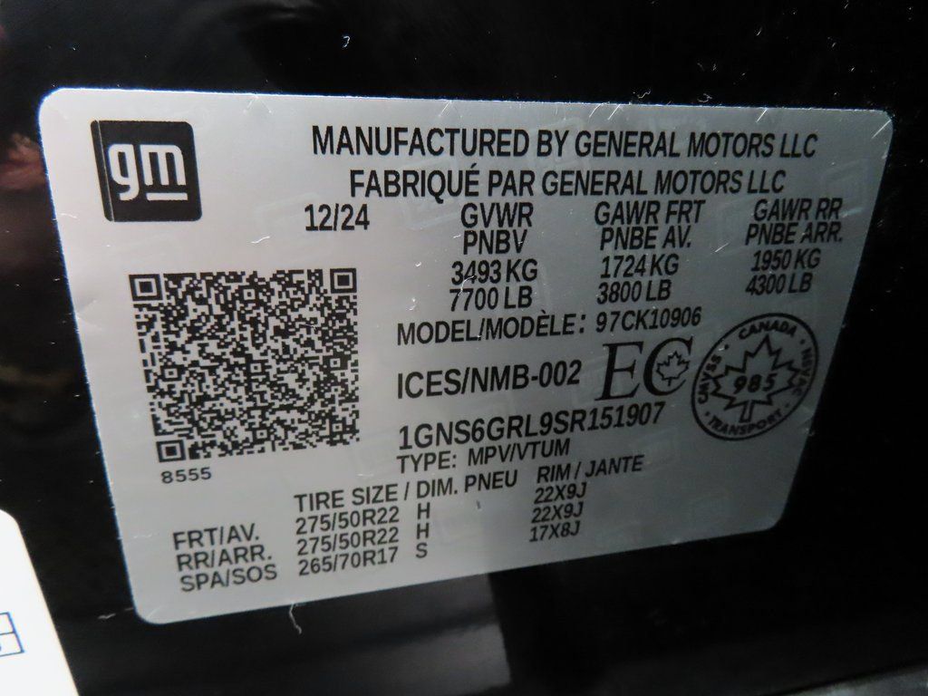 Used 2025 Chevrolet Suburban High Country AWD/4WD image 77