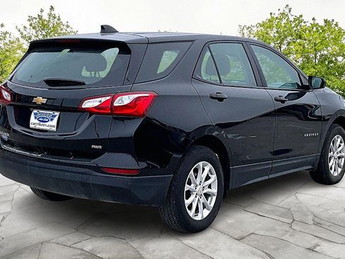 Used 2021 Chevrolet Equinox LS image 6