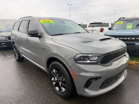 Used 2024 Dodge Durango R/T w/ Blacktop Package image 3