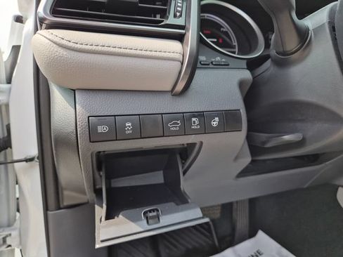 Used 2024 Toyota Camry XLE w/ Navigation Package FWD image 17