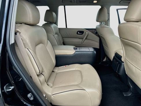 Used 2024 Nissan Armada SL w/ Captain's Chairs Package RWD image 24