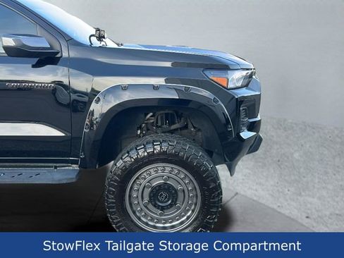 Used 2023 Chevrolet Colorado LT w/ LT Convenience Package AWD/4WD image 34