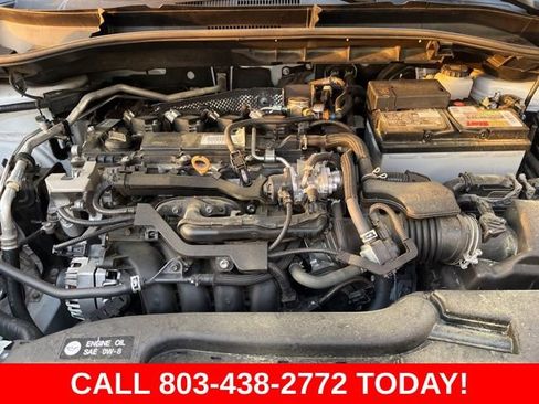 Used 2024 Toyota Corolla Cross LE AWD/4WD image 31