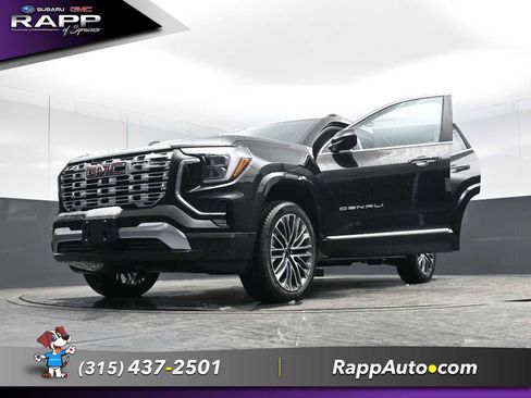 New 2026 GMC Terrain Denali w/ LPO, Floor Liner Package image 30