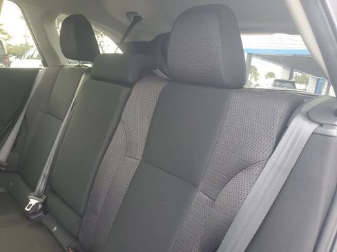 Used 2024 Subaru Outback Premium image 9