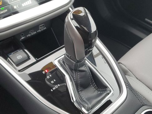 Certified 2025 Subaru Legacy Limited w/ Popular Package #2 image 29