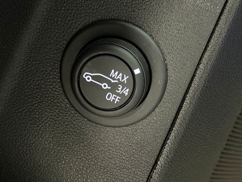 Certified 2024 Chevrolet Equinox RS image 33