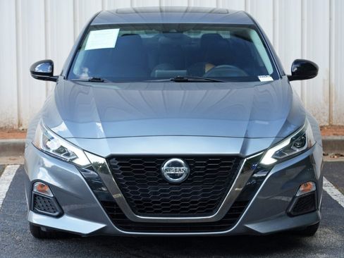 Used 2021 Nissan Altima 2.5 SR w/ SR Premium Package FWD image 41