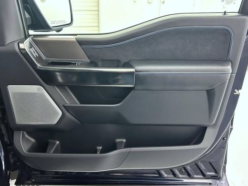 Used 2024 Ford F150 Platinum w/ Equipment Group 702A High AWD/4WD image 17