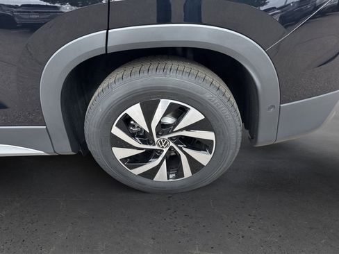New 2026 Volkswagen Tiguan S FWD image 7