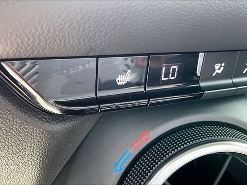 Used 2022 Chevrolet Blazer LT w/ Redline Edition FWD image 33