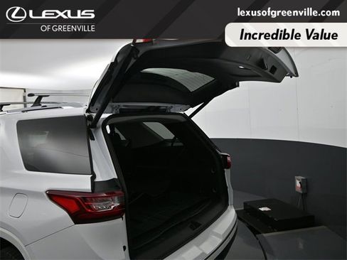 Used 2019 Chevrolet Traverse Premier w/ LPO, 'HIT The Road' Package image 33