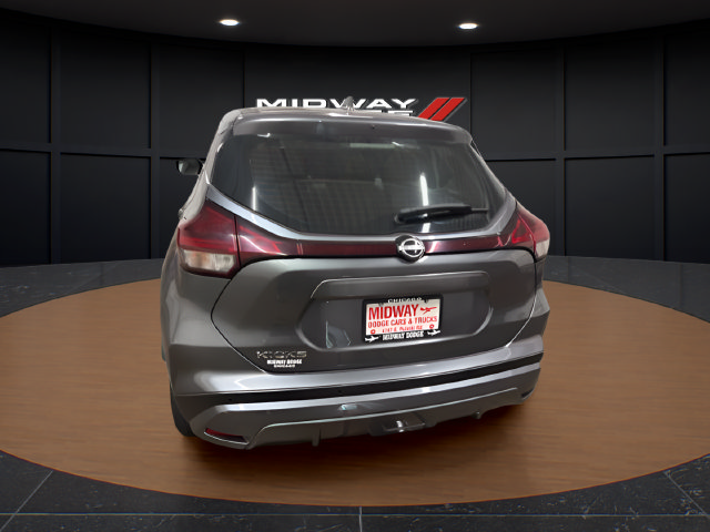 Used 2023 Nissan Kicks S FWD image 6
