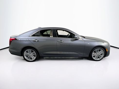 Used 2020 Cadillac CT4 Premium Luxury RWD image 4