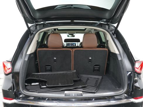 Used 2022 Acura MDX SH-AWD w/ Advance Package image 17