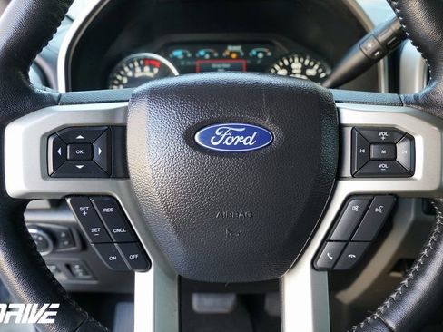 Used 2020 Ford F150 Lariat image 22
