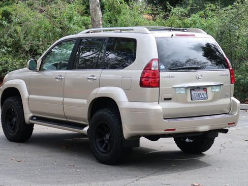 Used 2009 Lexus GX 470 image 4