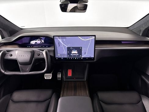 Used 2023 Tesla Model X image 26