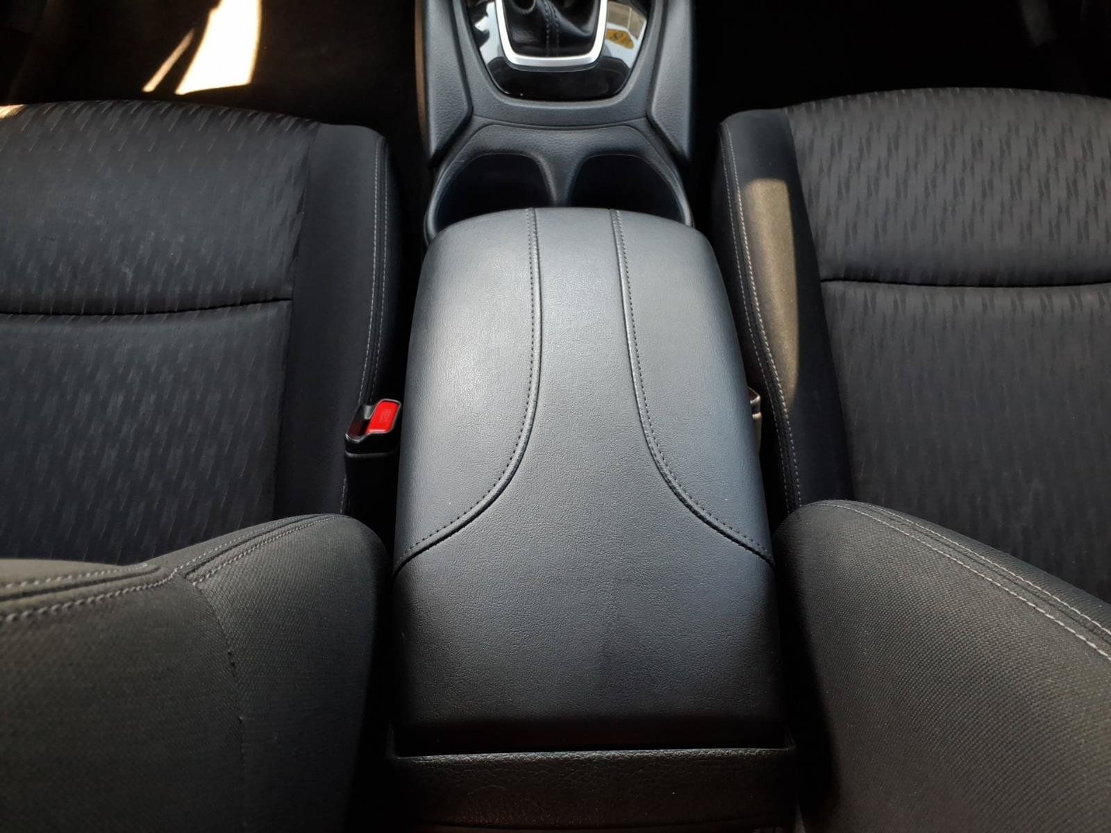 Used 2018 Nissan Rogue S FWD image 18