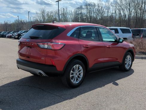 Used 2022 Ford Escape SE w/ Convenience Package image 8