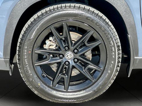 Certified 2024 Toyota Grand Highlander AWD Hybrid image 26