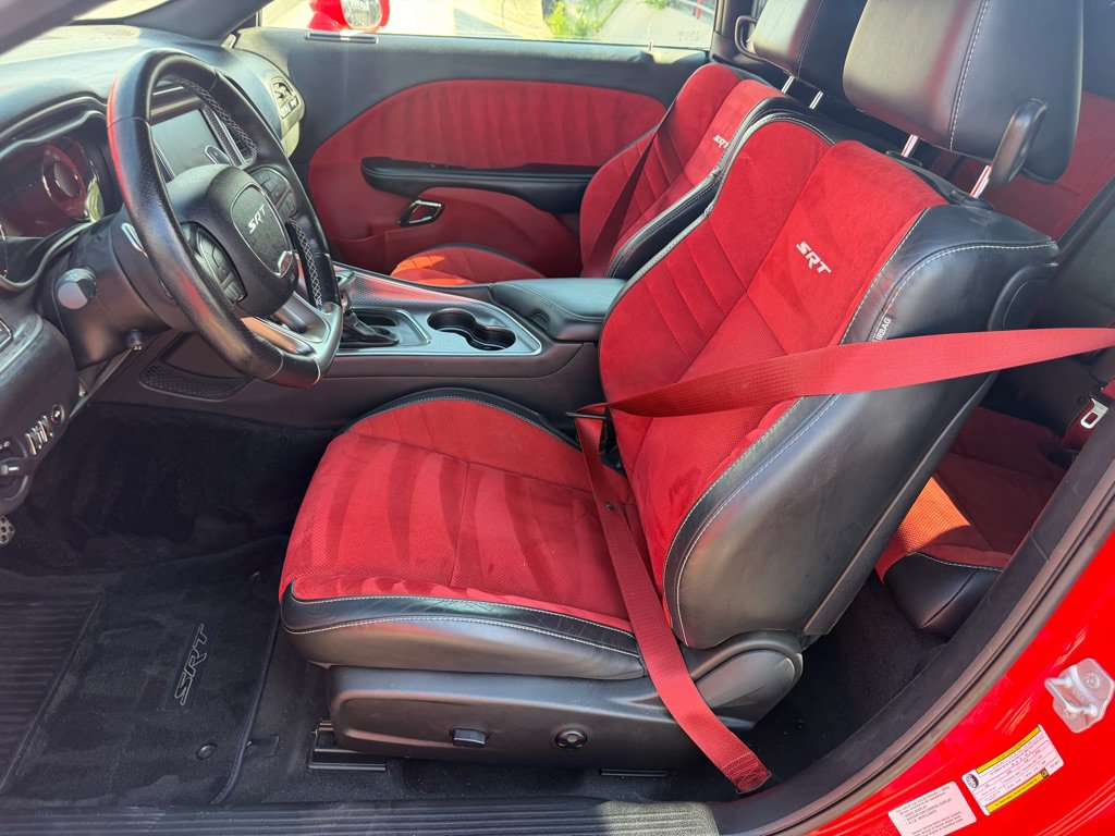 Used 2015 Dodge Challenger SRT Hellcat RWD image 27