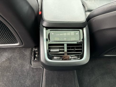 Used 2021 Volvo XC90 T6 Inscription w/ Climate Package image 23