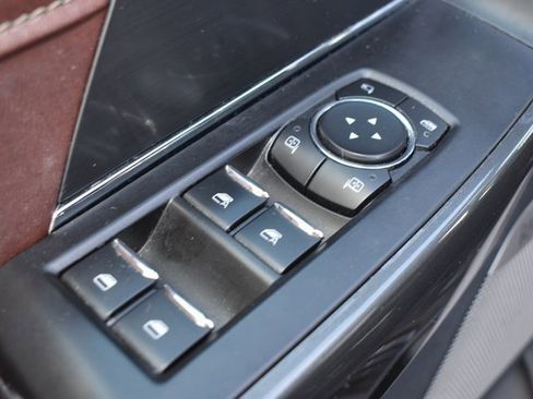 Used 2022 Ford F150 Lariat w/ Equipment Group 502A High image 15