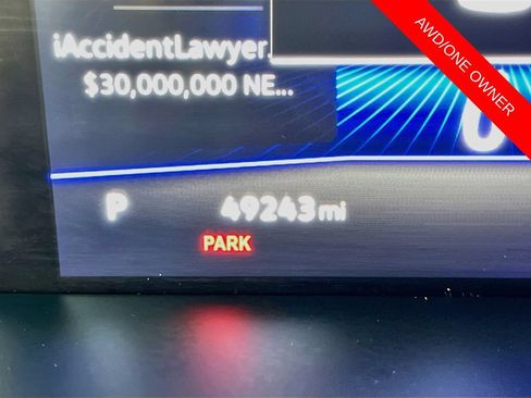 Used 2023 Volkswagen Taos SE AWD/4WD image 13