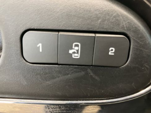 Used 2016 Buick Enclave Premium w/ Experience Buick Package image 16