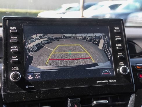 Used 2022 Toyota Camry XSE FWD image 32
