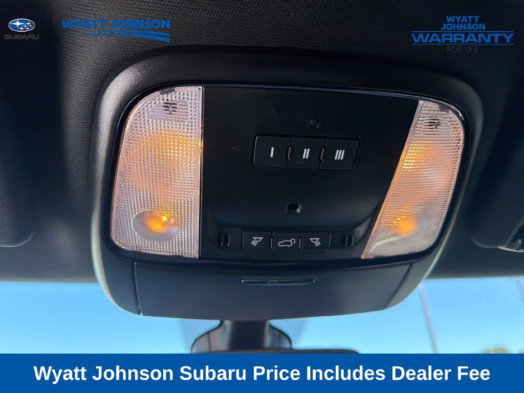 Used 2025 Dodge Durango GT RWD image 25