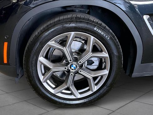 Used 2024 BMW X3 sDrive30i w/ Premium Package w/ZPA image 11