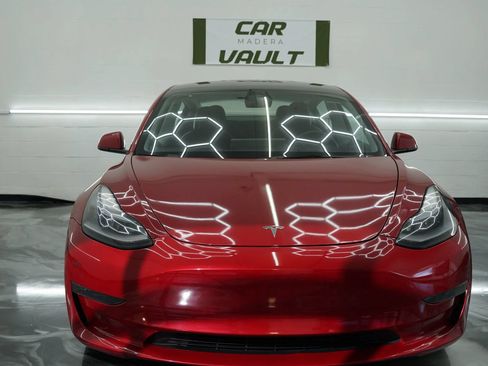 Used 2023 Tesla Model 3 Standard Range RWD image 2