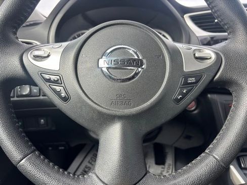 Used 2019 Nissan Sentra SV image 17