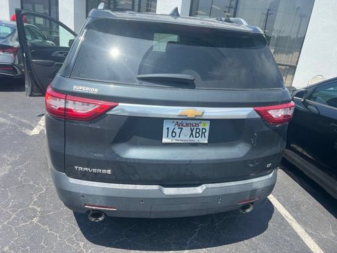 Used 2018 Chevrolet Traverse LT FWD image 10
